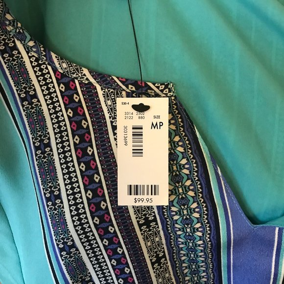 The Limited - Picture 3 of 4